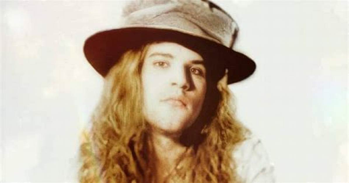 Andrew Wood |