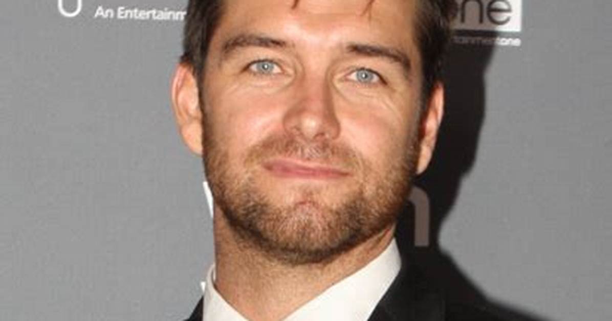 Antony Starr's Height in Feet: a Comprehensive Guide