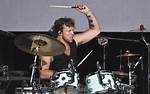 Ashton Irwin |