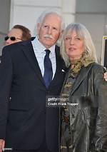 Bruce Dern and His Enduring Relationships in Hollywood