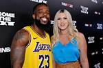 Cashnasty and His Girlfriend Ash Broke up in 2017 – Here What Happened