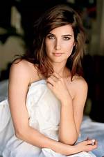 Cobie Smulders: a Glimpse into Her Life and Spouse