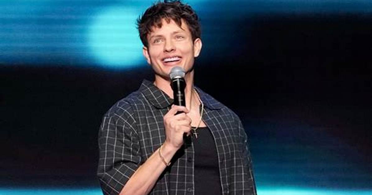 Does the Openly Bisexual Comedian Have a Girlfriend? ·