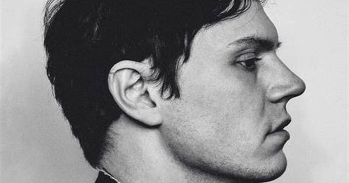 Evan Peters: a Comprehensive Profile of a Versatile Actor