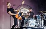 Exploring the Depths of Royal Blood's "Who Needs Friends" Lyrics