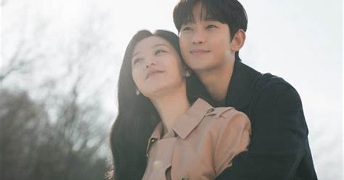 Exploring the Enigmatic Love Life of Kim Soo-Hyun: Who Is His Novia?