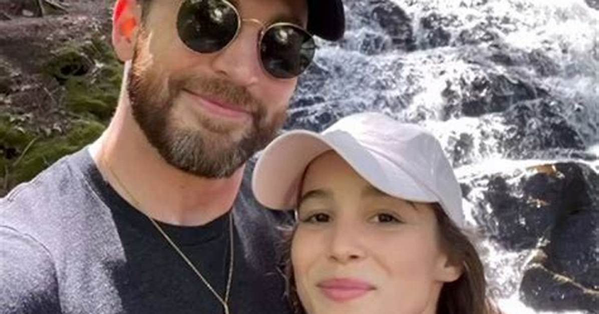 Exploring the Intriguing Dynamics of Sean Evans Family