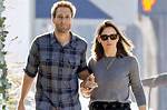 Exploring the Love Life of Jennifer Garner: Who Is She Dating Now?
