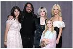Exploring the Sibling Connections of Dave Grohl