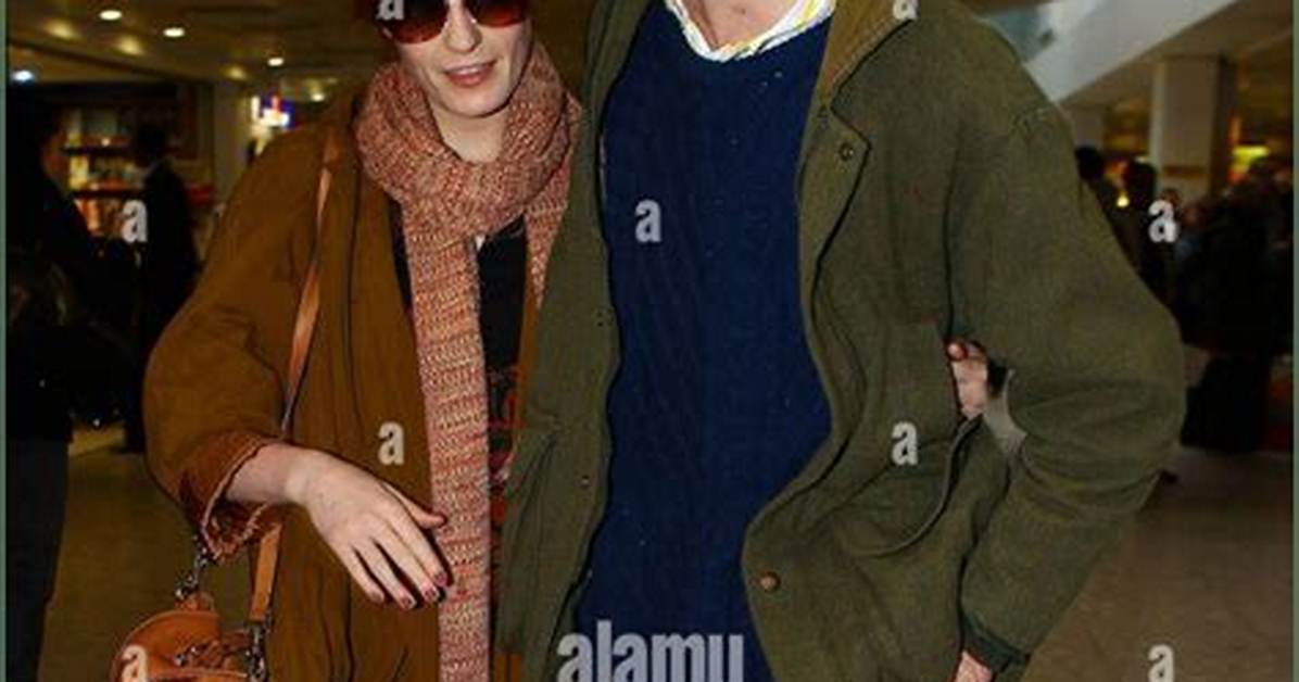 Florence Welch Couple: a Deep Dive into Her Relationships and Inspirations