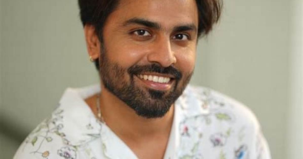 Gleamvibe | Jitendra Kumar