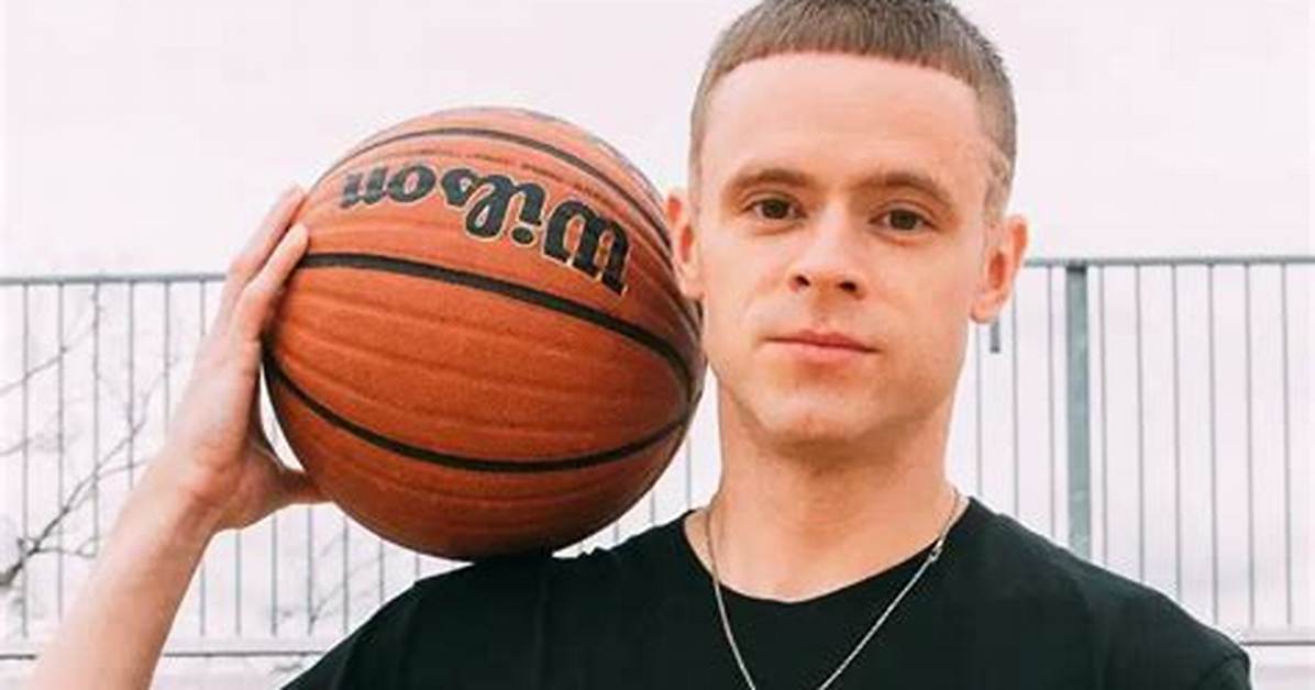 Grayson Boucher Net Worth ·