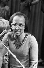How Old Is Paul Shaffer