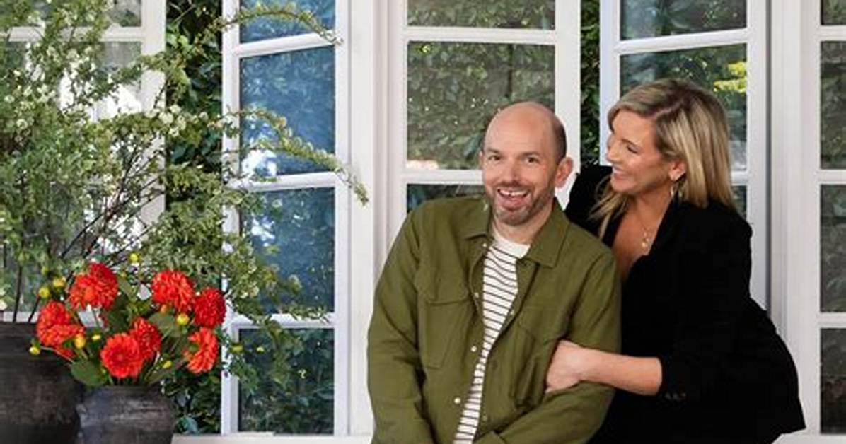 Inside June Diane Raphael and Paul Scheer's Marriage |