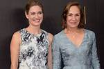 Is Zoe Perry a Mother? Exploring Her Family Life
