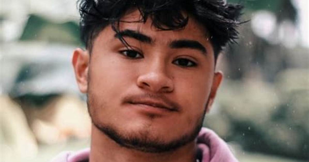 Joltblog | Nick Ireland - Bio, Age, Net Worth, Single, Nationality, Body Measurement
