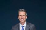Kevin Burkhardt Height, Weight, Net Worth, Age, Birthday, Wikipedia, Who, Nationality, Biography