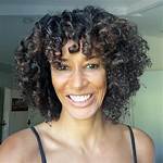 Laura Cathcart Robbins (Writer) Wiki, Husband, Age, Family, Books, Biography & More