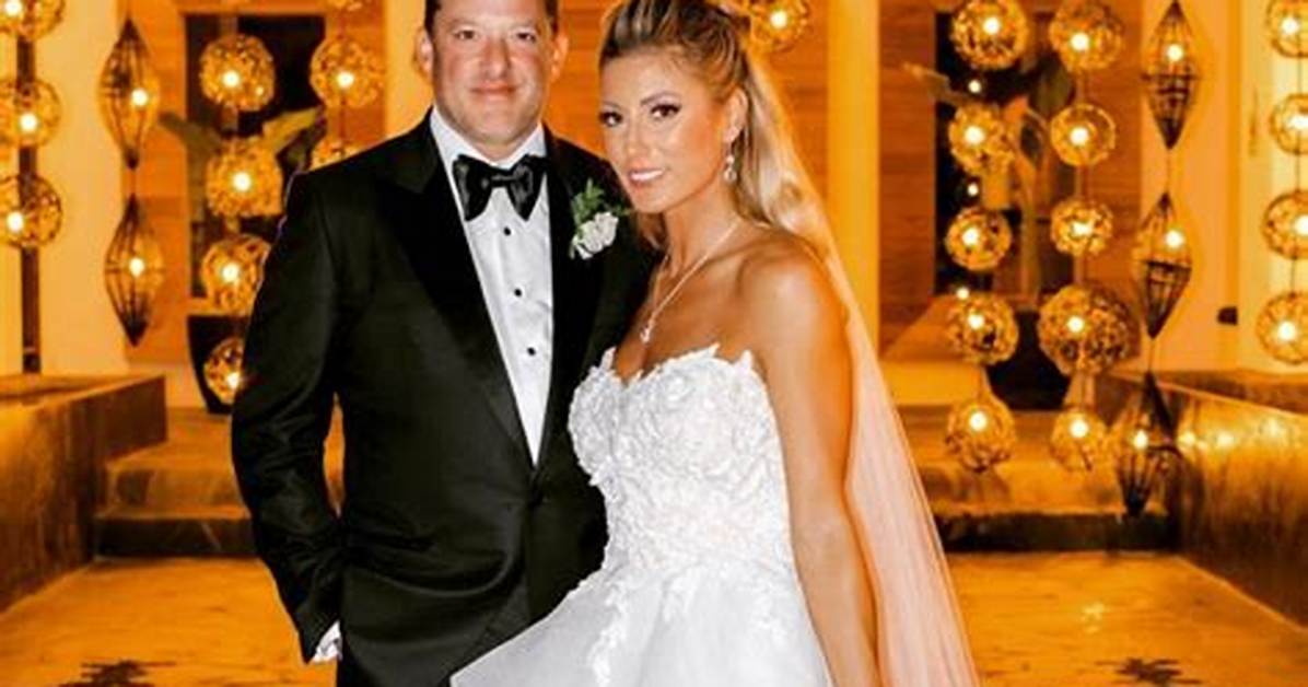Leah Pruett and Tony Stewart Wedding: a Celebration of Love and Racing