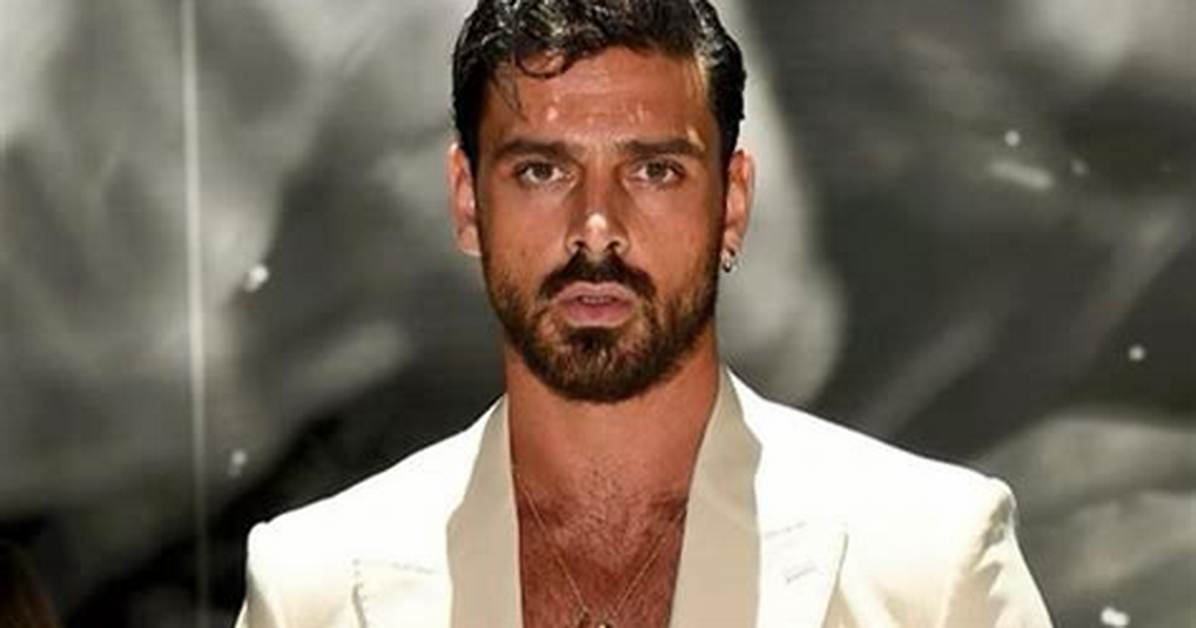 Maximo Morrone- Wiki, Age, Height, Net Worth, Wife, Ethnicity ·
