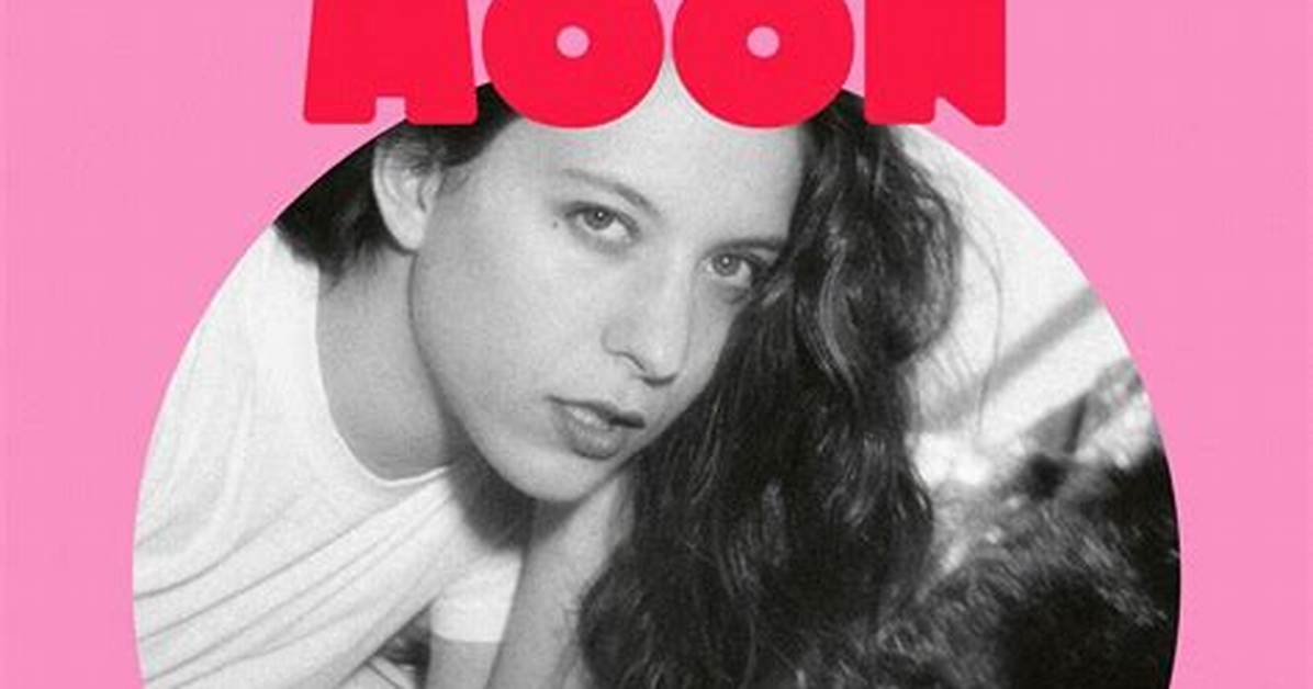 Moon Unit Zappa: the Unique and Mysterious Daughter of Frank Zappa