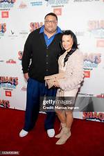 Rumored Relationship with Willie Roaf Wife |