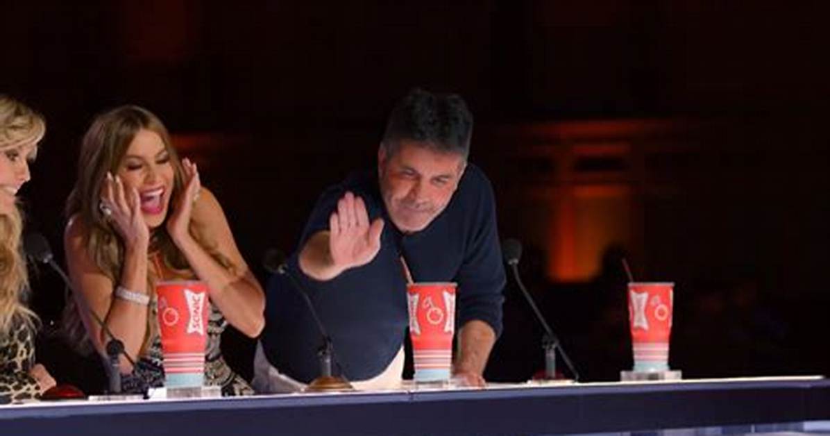 Shining Moments: Simon Cowell's Golden Buzzer Tonight
