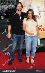 Uncovering Grant Reynolds' Current Marital Status: Exclusive Details
