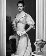 Understanding Gloria Vanderbilt's Health Challenges: a Cnn Perspective