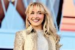 Unveiling Sabrina Carpenter in 2021: a Year of Growth and Transformation
