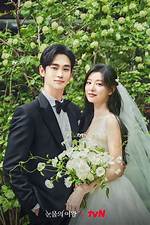Unveiling the Chemistry Between Kim So Hyun and Hwang in Yeop