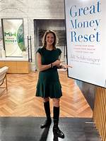 Unveiling the Financial Wisdom of Jill Schlesinger