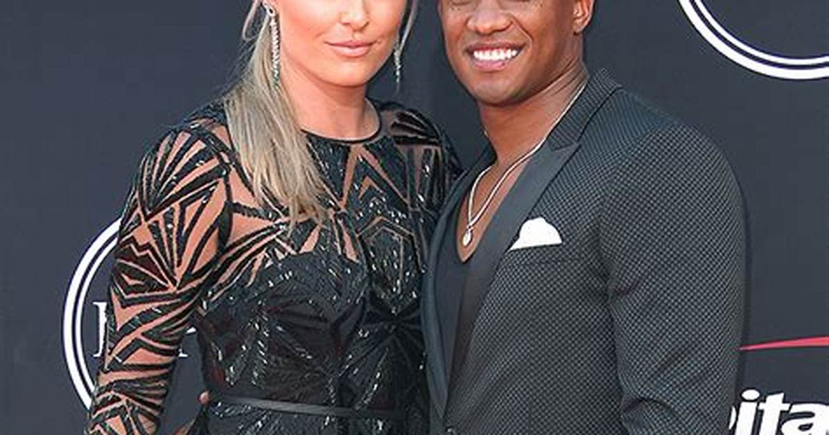 Unveiling the Secrets: Lindsey Vonn's Boyfriend Inside