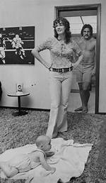 Who Is Jim Kiick’s Wife? Mary Johnson Wiki, Age, Family, Husband (Curtis Johnson), Children, Net Worth, Photos